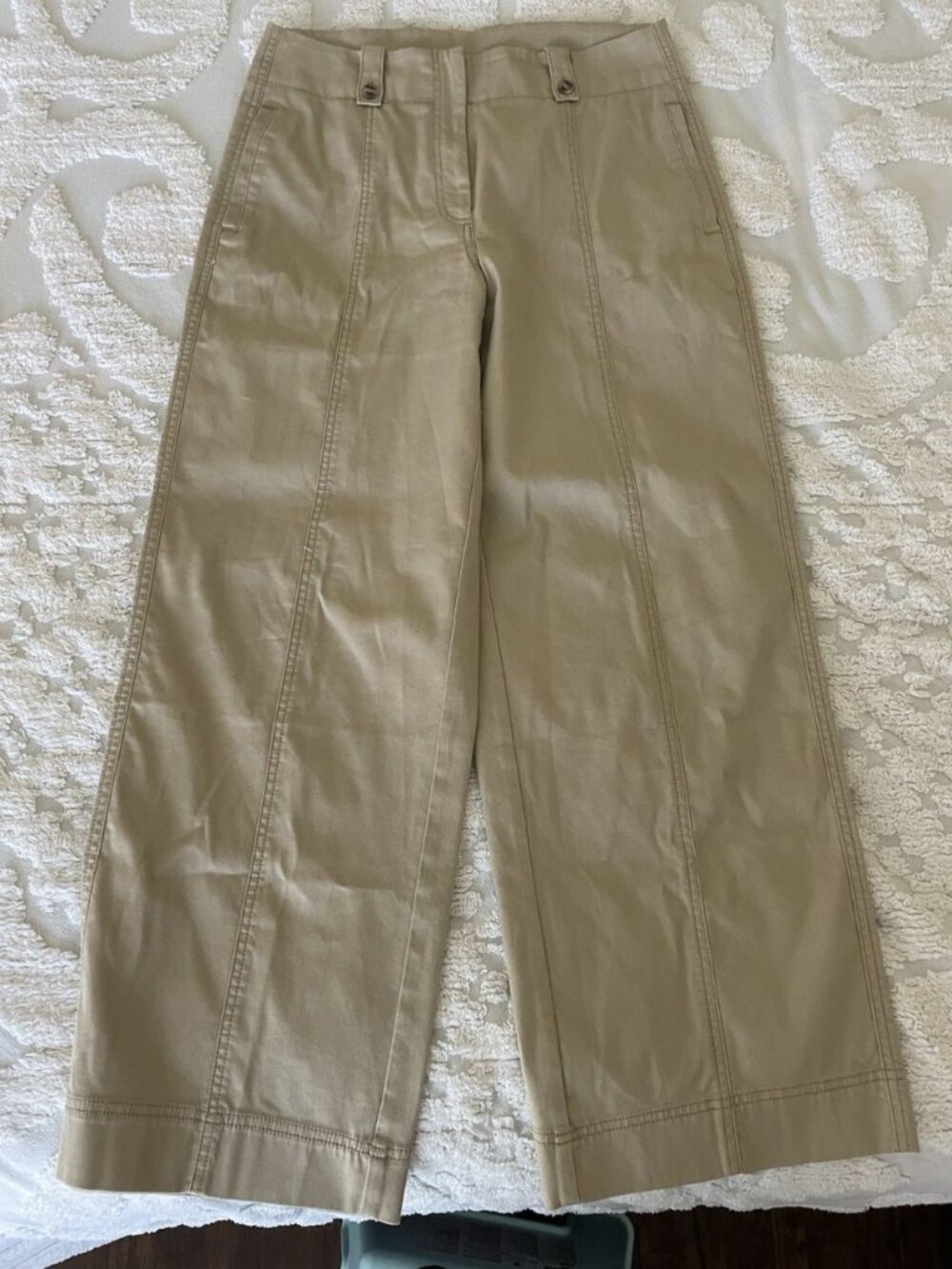 Chico's Pants 0.5R US Size 6R High Waisted Tan Trousers Wide leg Utility Safari - Picture 2 of 10